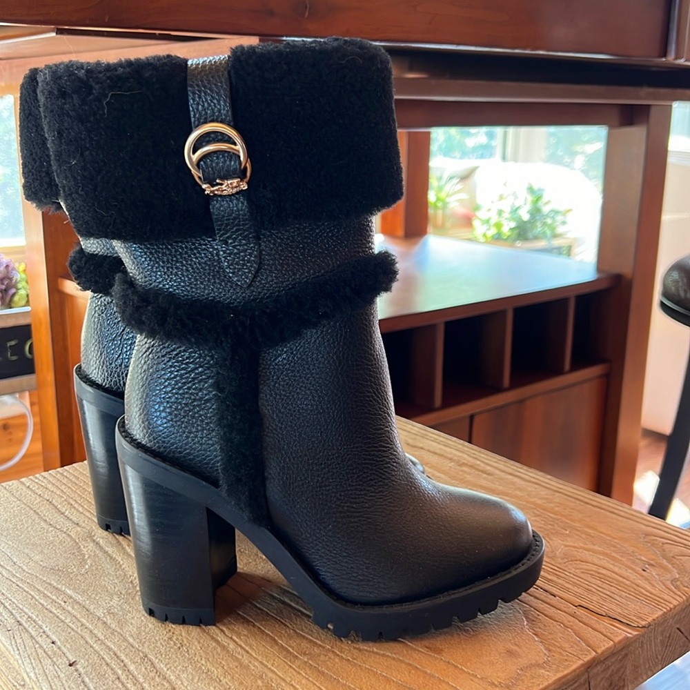 Coach winter boots